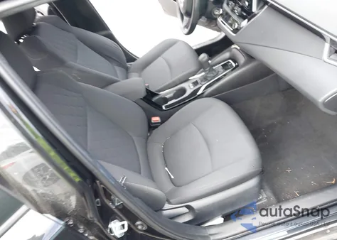 2021 Toyota Corolla Le z USA, uszkodzony, nr VIN 5YFEPMAE4MP232003